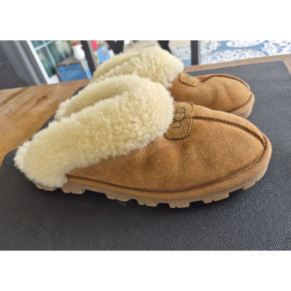 UGG Australia Cozy Slippers Size 9 - Picture 5 of 15